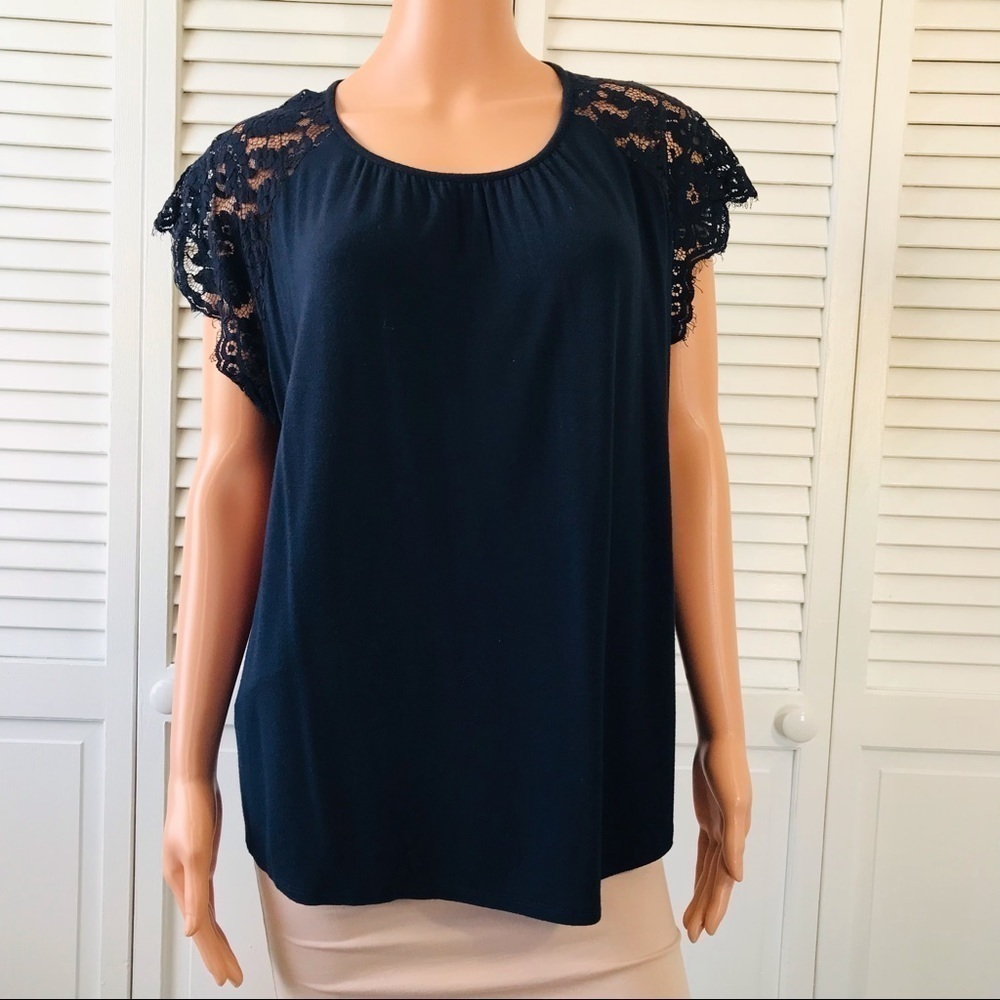 Price is firm DRAPER JAMES Navy Blue Scoop Neck Short Sleeve Lace Shirt Size XXL